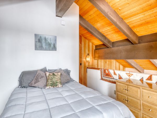 Yosemite Area Home 984798