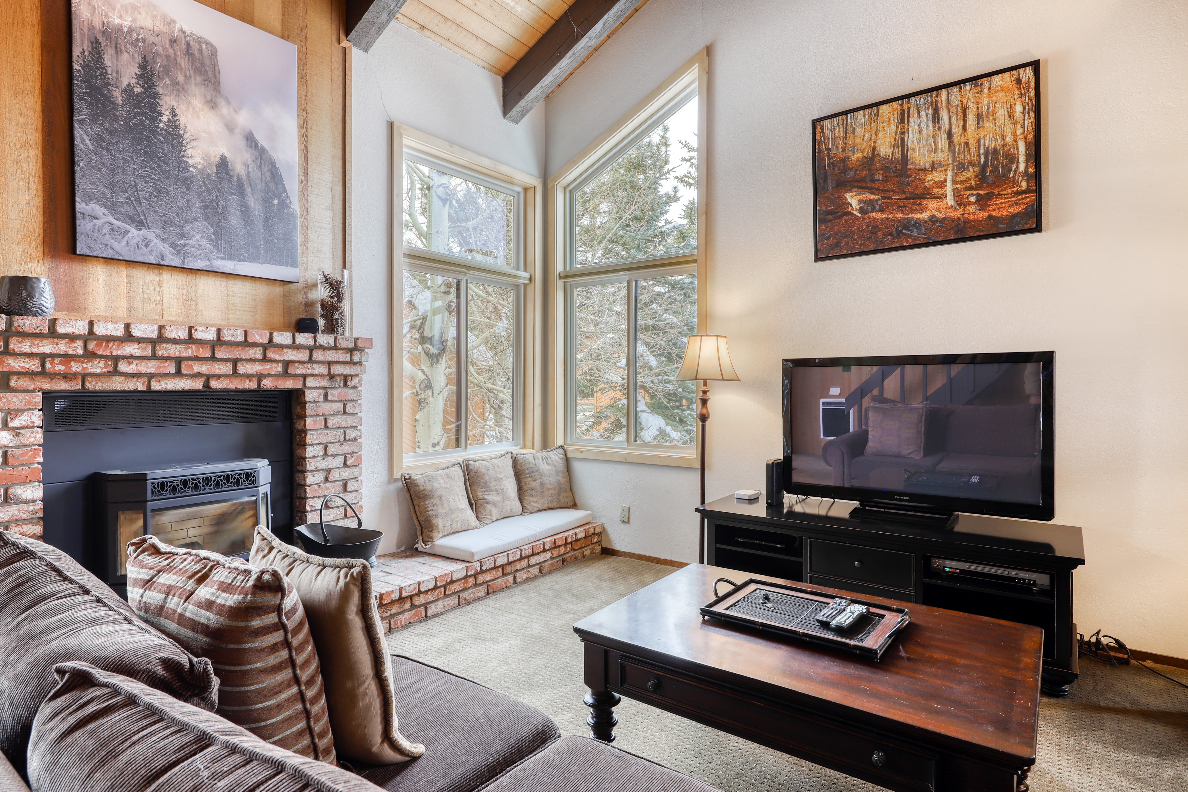 Yosemite Area Home 984798