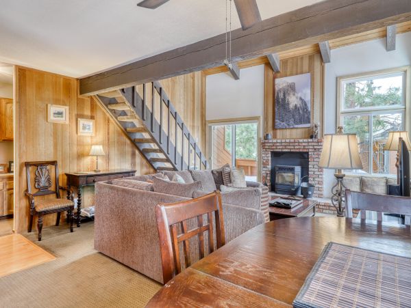 Yosemite Area Home 984798