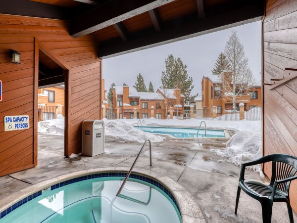 Yosemite Area Home 984798