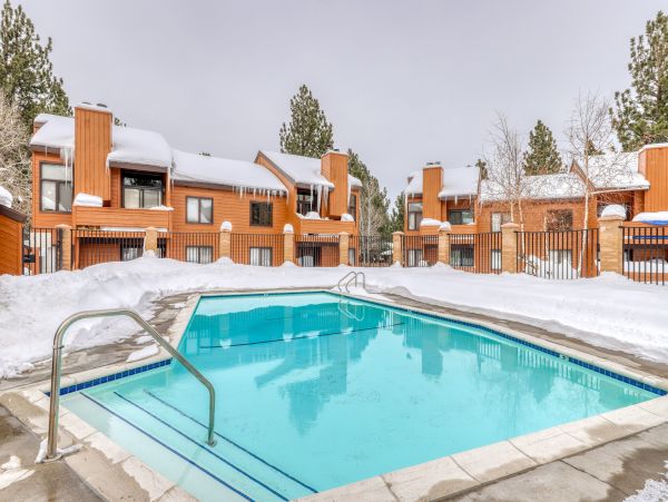Yosemite Area Home 984798
