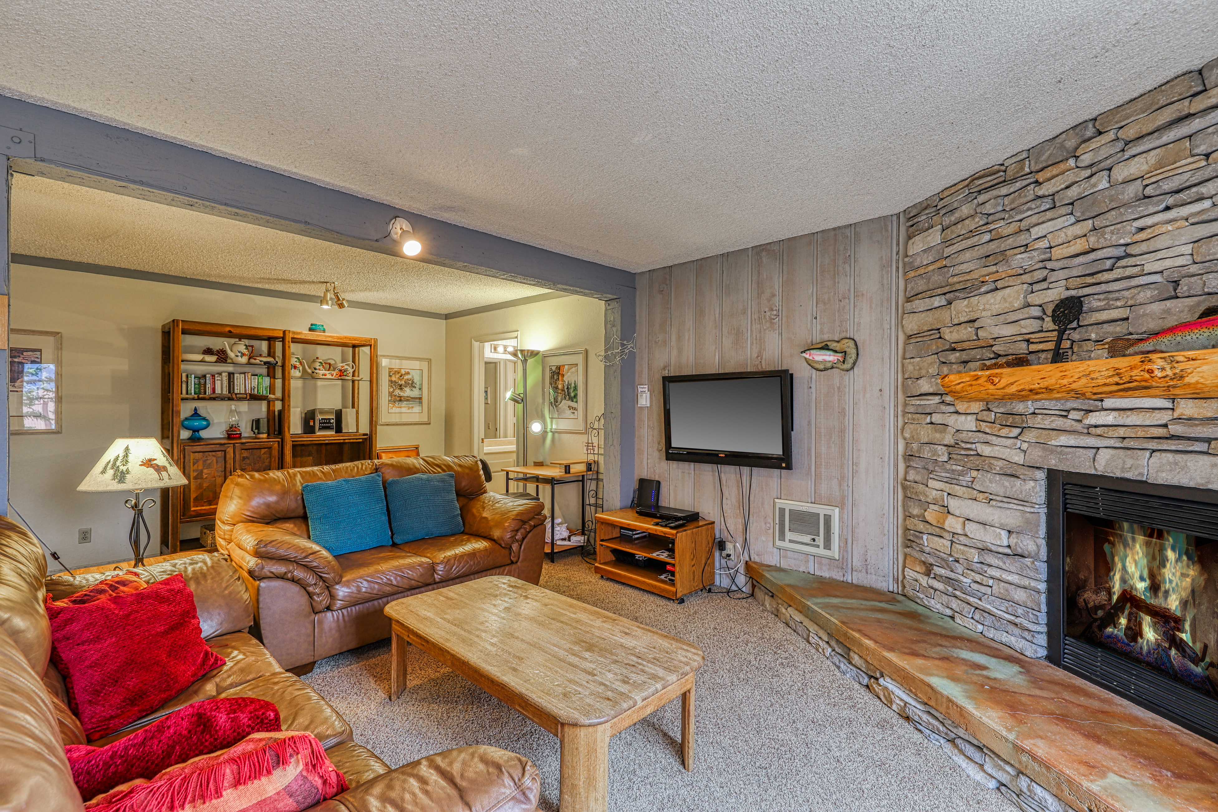 Yosemite Area Home 984799