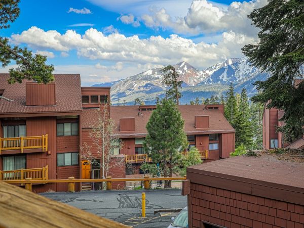 Yosemite Area Home 984799