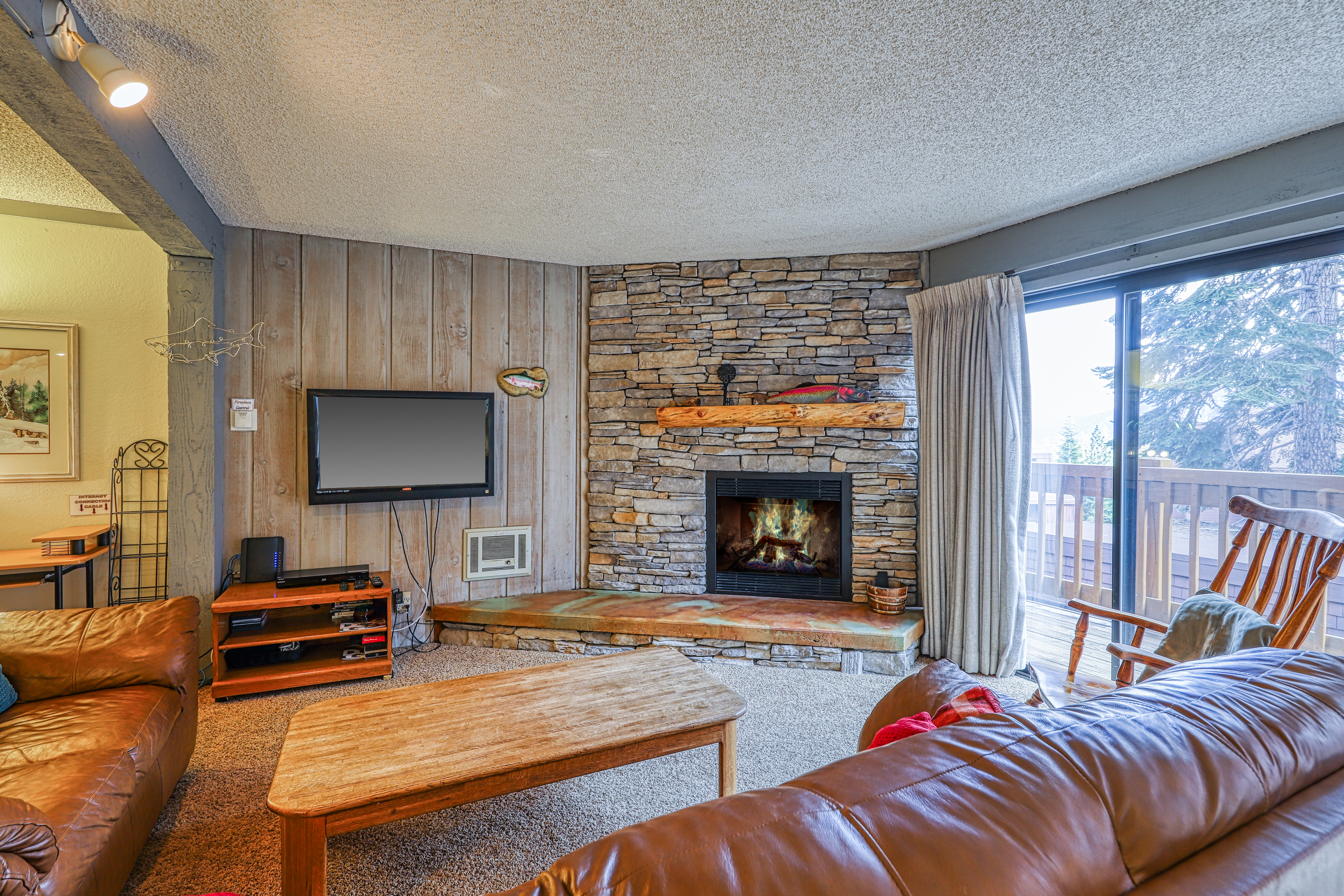 Yosemite Area Home 984799