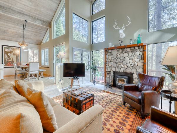 Yosemite Area Home 984800