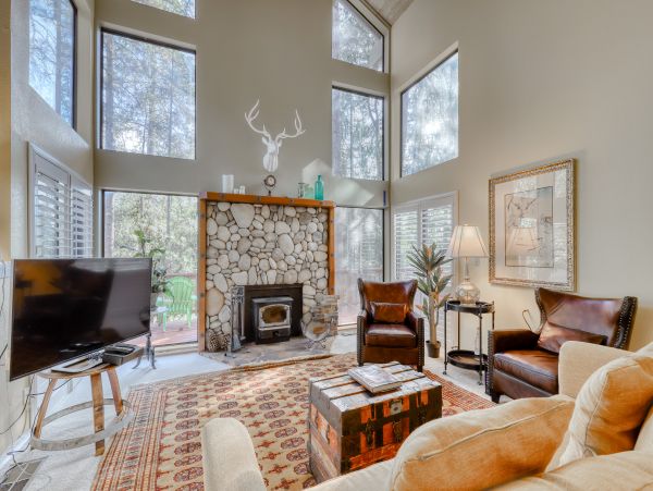 Yosemite Area Home 984800