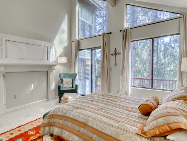 Yosemite Area Home 984800