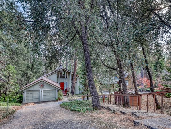 Yosemite Area Home 984800