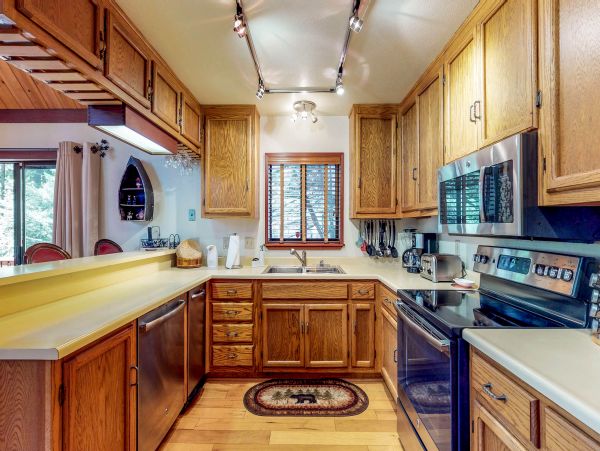 Yosemite Area Home 984801