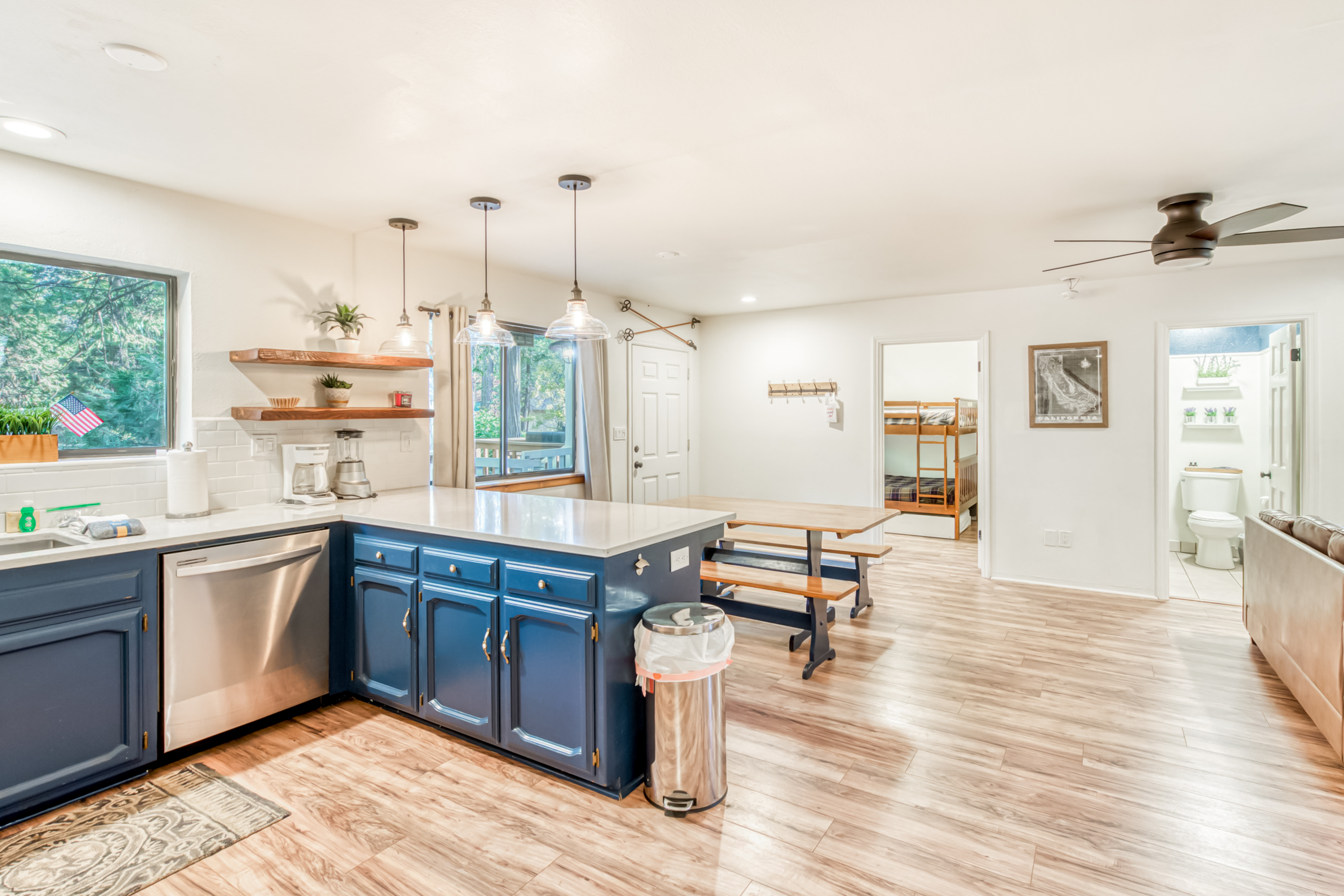 Yosemite Area Home 984802
