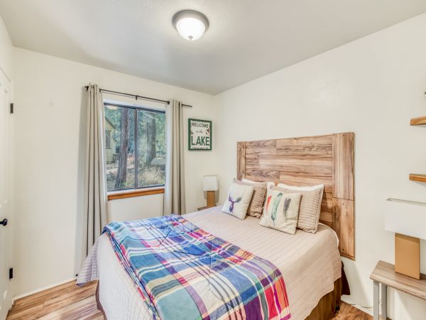 Yosemite Area Home 984802