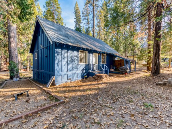 Yosemite Area Home 984802