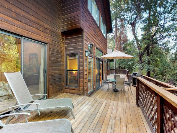 Yosemite Area Home 984803