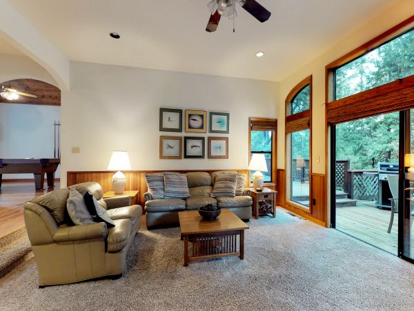 Yosemite Area Home 984803