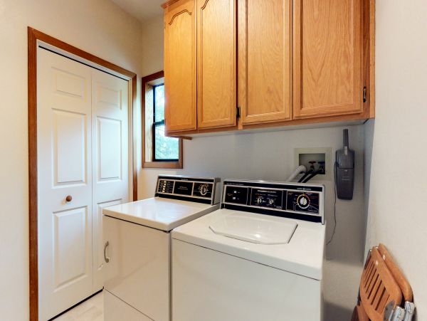 Yosemite Area Home 984803
