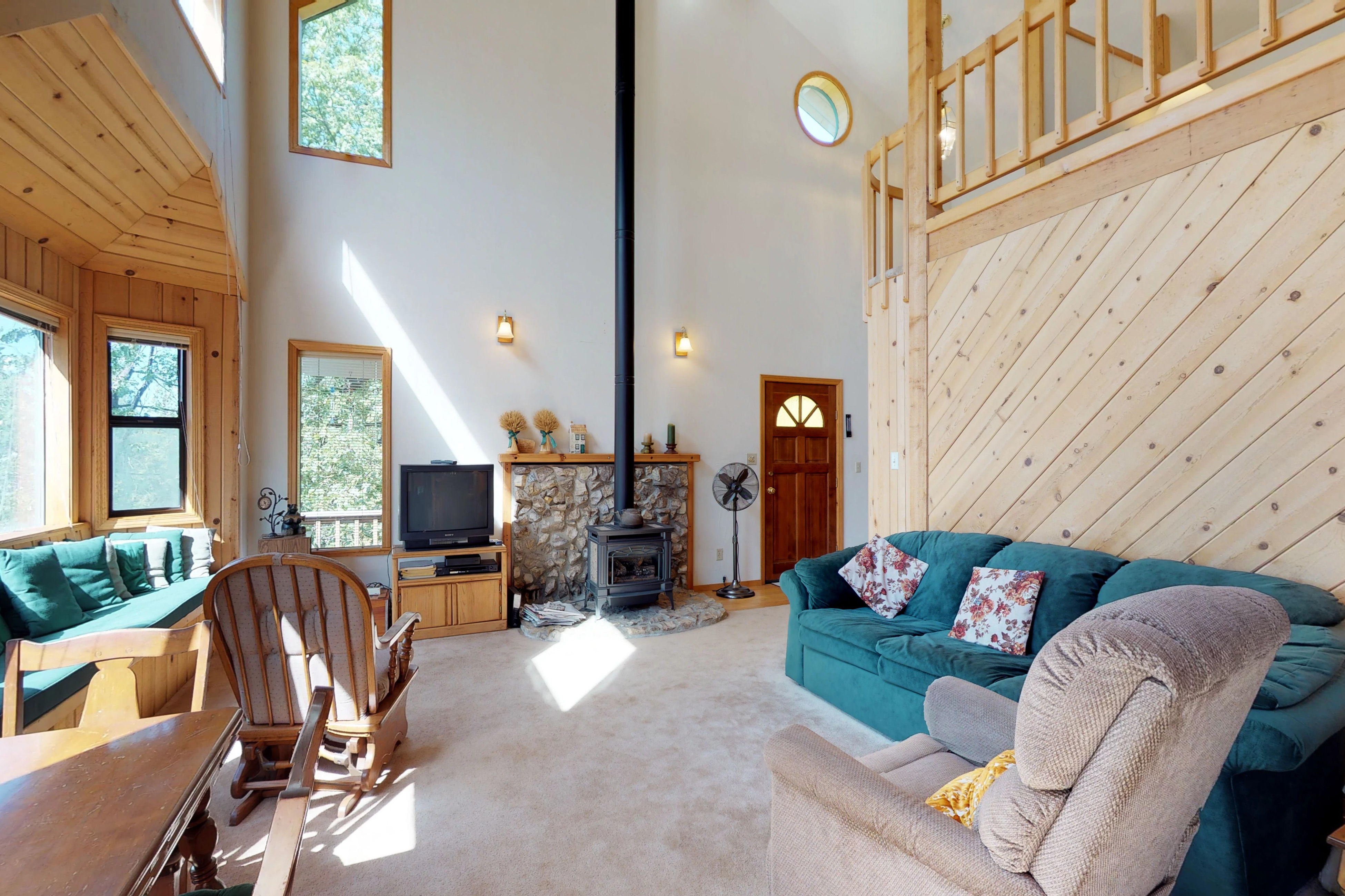 Yosemite Area Home 984804