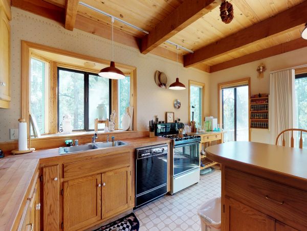 Yosemite Area Home 984804
