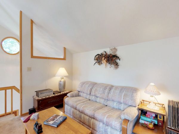 Yosemite Area Home 984804