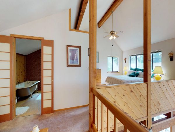 Yosemite Area Home 984804
