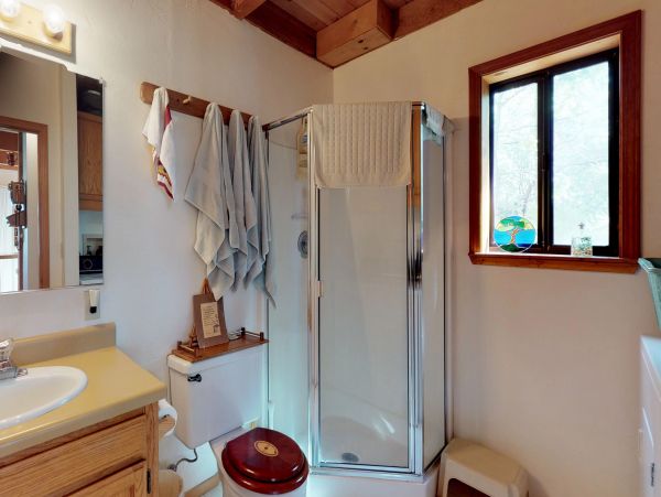 Yosemite Area Home 984804