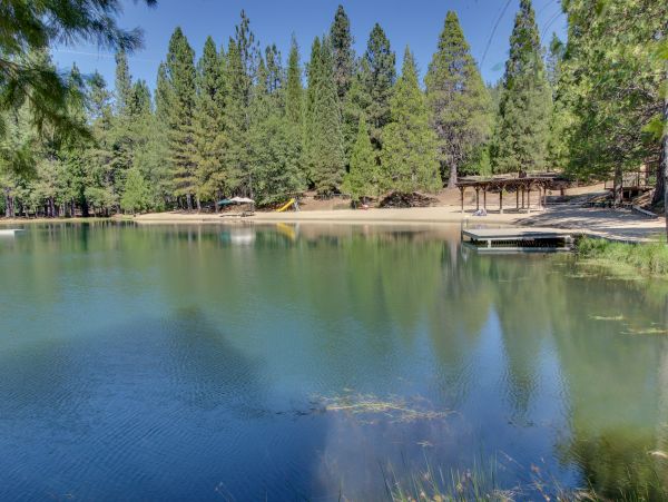 Yosemite Area Home 984804