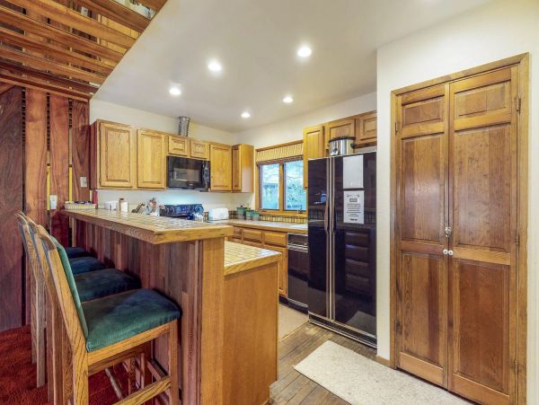 Yosemite Area Home 984805