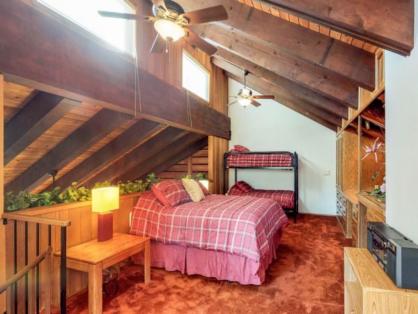 Yosemite Area Home 984805