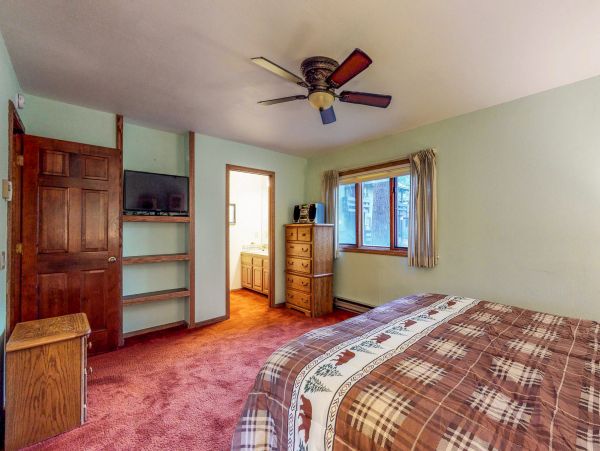 Yosemite Area Home 984805