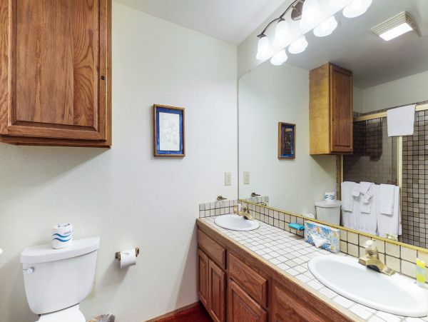 Yosemite Area Home 984805