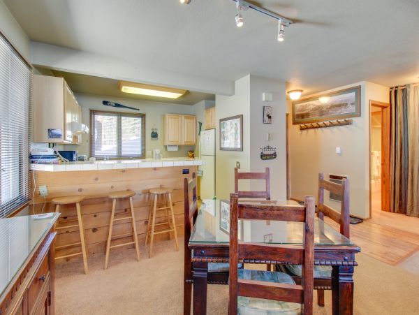 Yosemite Area Home 984806
