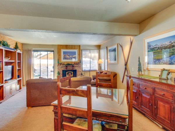 Yosemite Area Home 984806