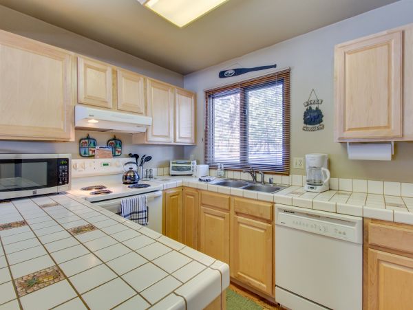 Yosemite Area Home 984806