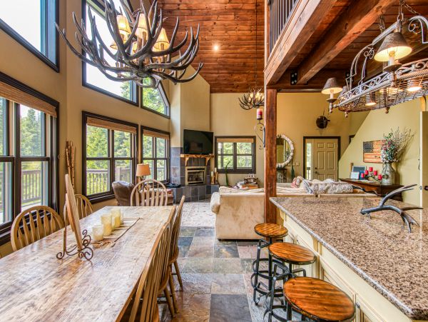 Yosemite Area Home 984807