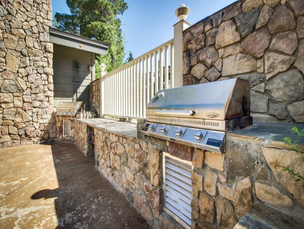 Yosemite Area Home 984808