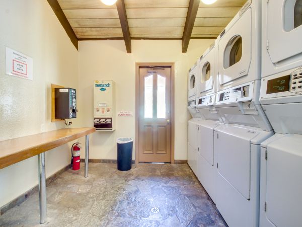 Yosemite Area Home 984808
