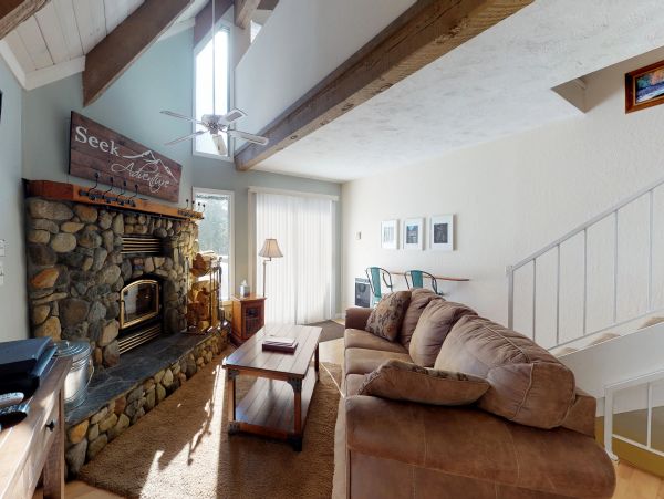 Yosemite Area Home 984809