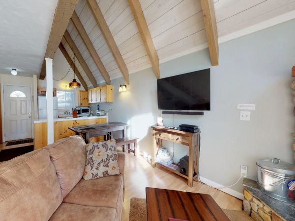Yosemite Area Home 984809