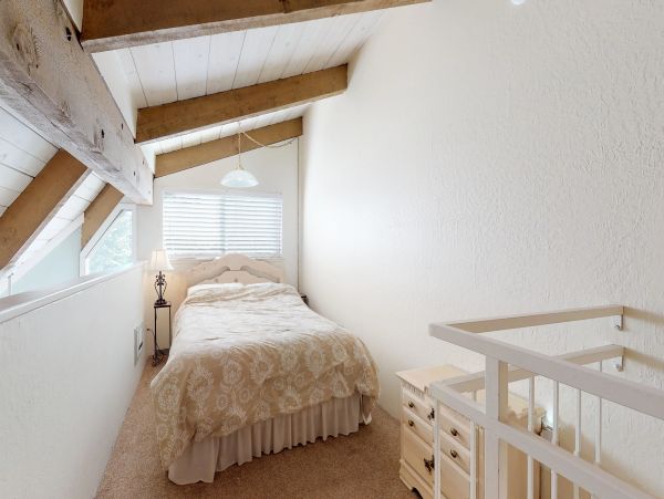 Yosemite Area Home 984809