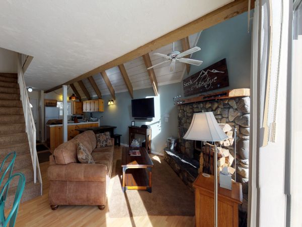 Yosemite Area Home 984809