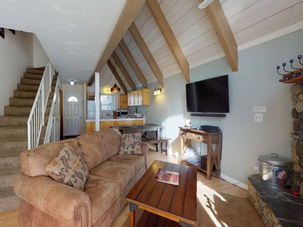 Yosemite Area Home 984809