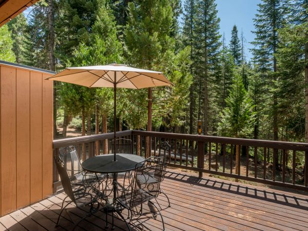 Yosemite Area Home 984811