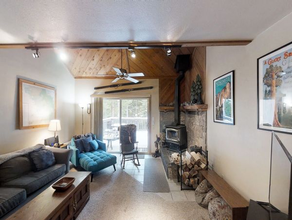 Yosemite Area Home 984811