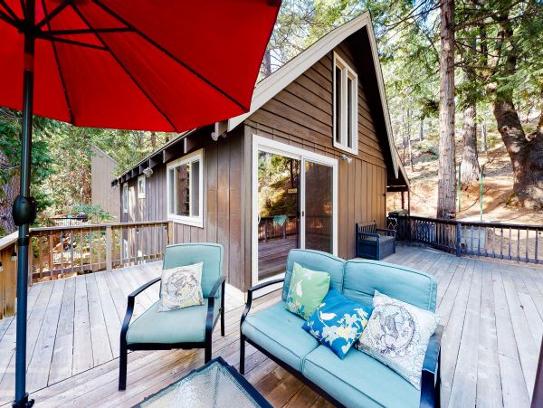 Yosemite Area Home 984812