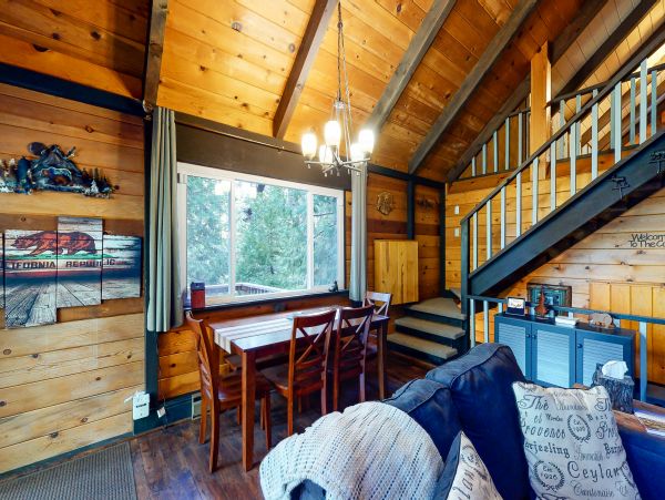 Yosemite Area Home 984812