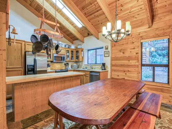 Yosemite Area Home 984814