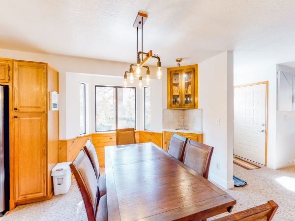 Yosemite Area Home 984815