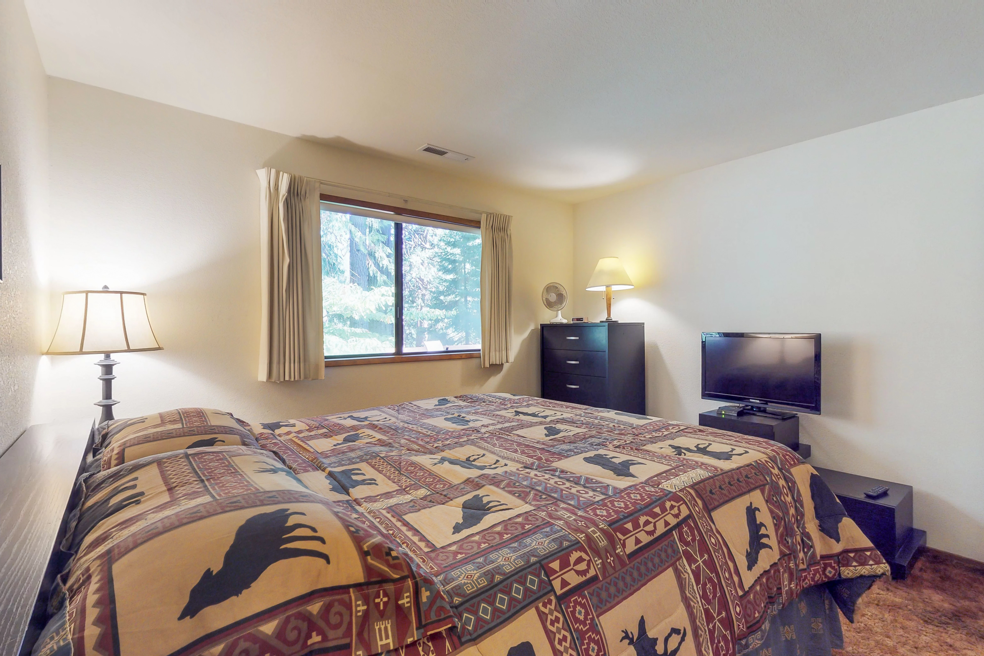 Yosemite Area Home 984816