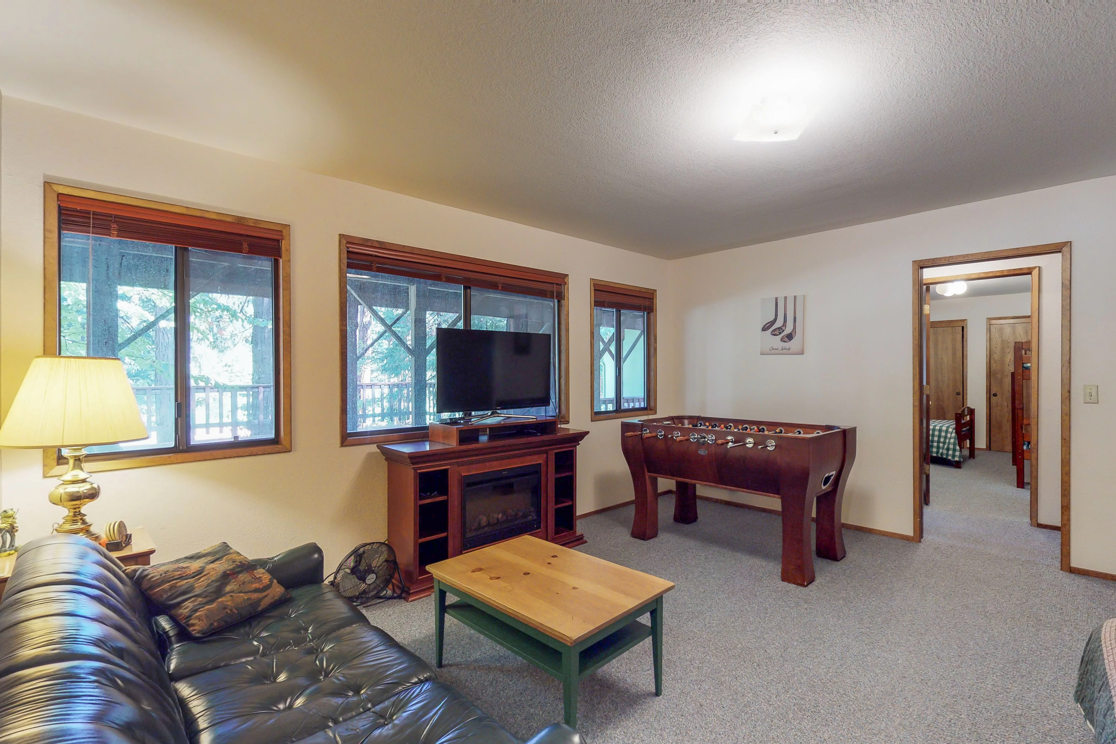 Yosemite Area Home 984816