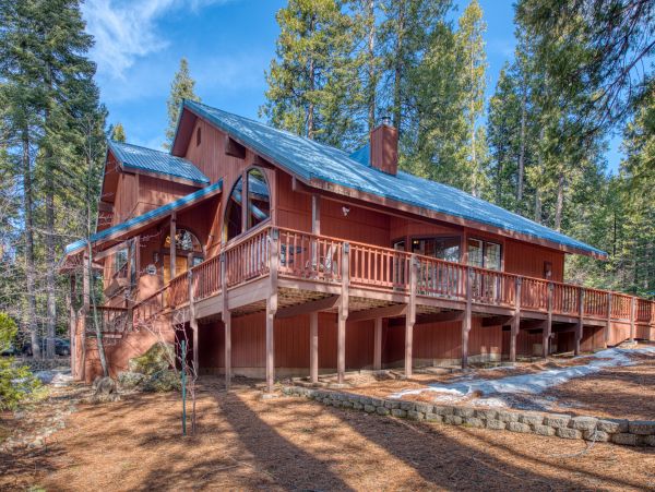 Yosemite Area Home 984817