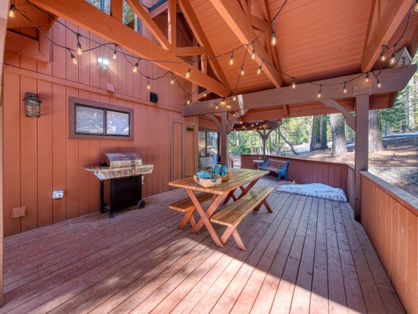 Yosemite Area Home 984817